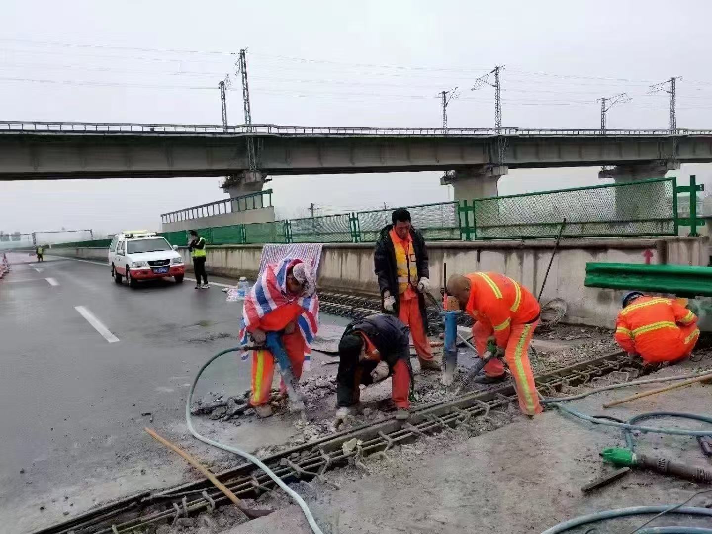 台州桥梁伸缩缝抢修料